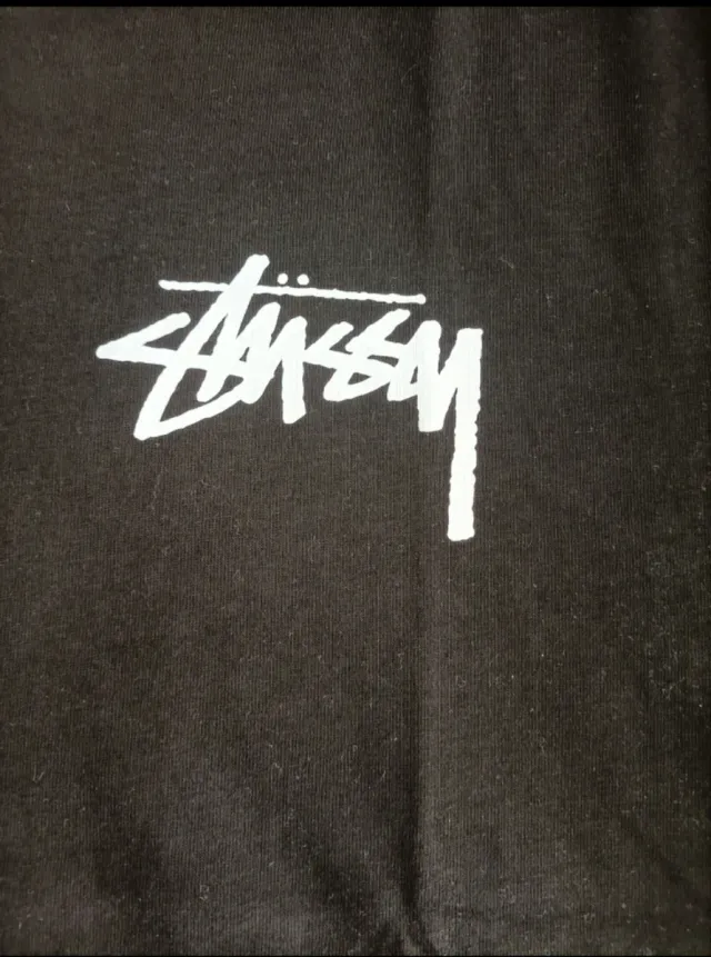 Camiseta Stussy Negra Cartas Rey y As