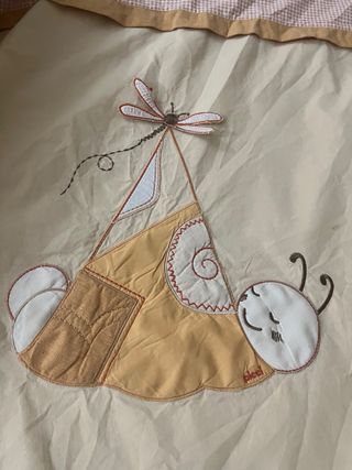 Copri piumino culla beige con disegno