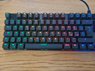 Teclado Mecánico Aukey KM-G16 RGB