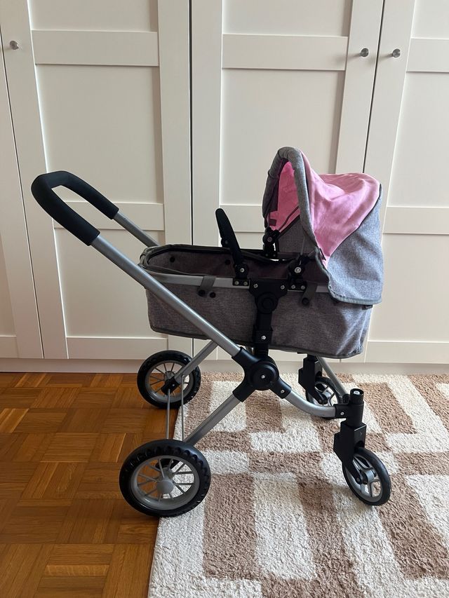 Carrito de muñecas gris y rosa