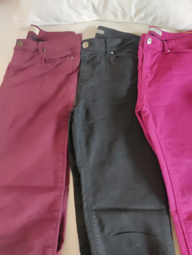 Lote 4 pantalones Stradivarius Talla 40