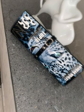 Borsetta rigida particolare