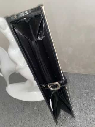 Borsetta rigida particolare