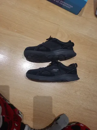 Zapatillas Skechers Talla 43 Negras