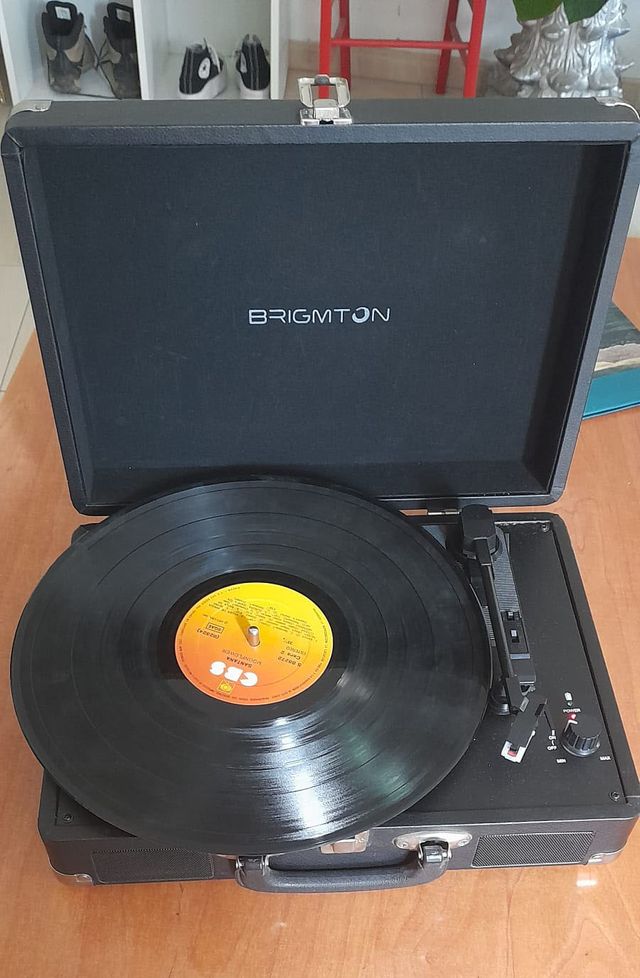 Tocadiscos Maletín Brigmton BTC 404 Portátil
