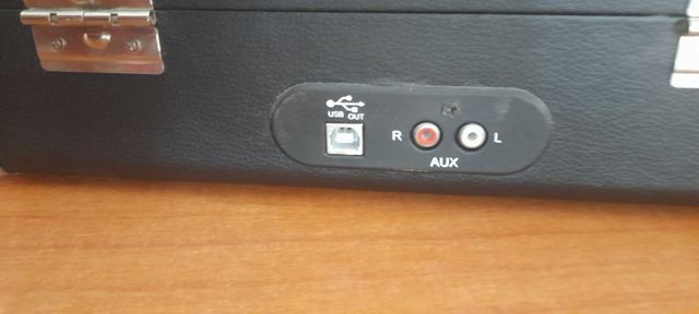 Tocadiscos Maletín Brigmton BTC 404 Portátil