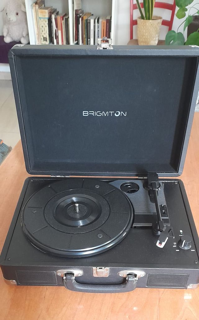 Tocadiscos Maletín Brigmton BTC 404 Portátil