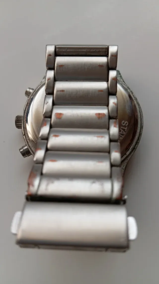 Due orologi da polso