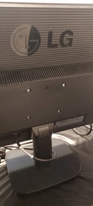 Monitor LG Flatron Gris