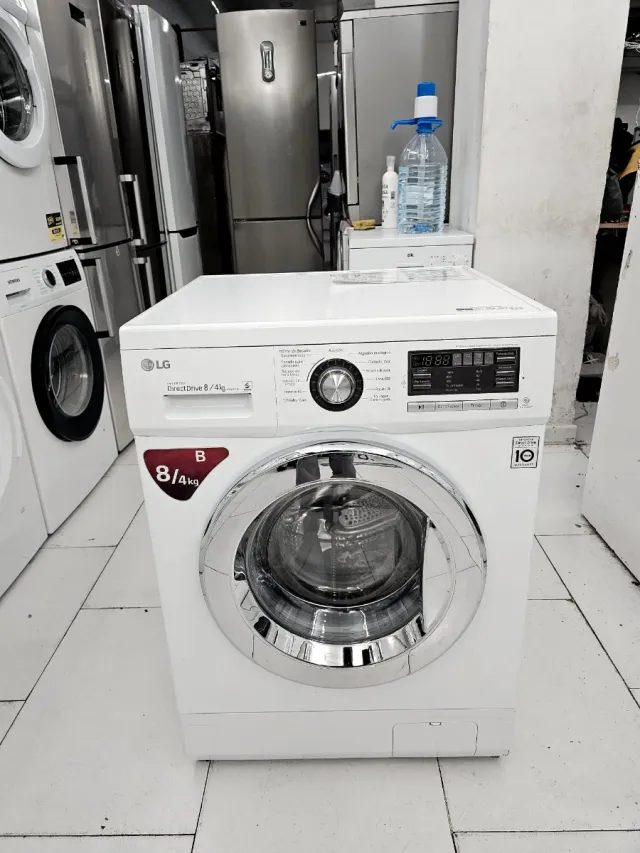 Lavadora LG Direct Drive 8kg/4kg con secadora