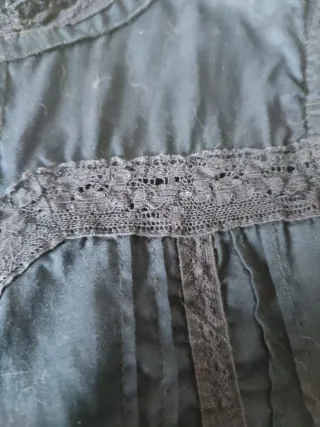 Blusa sin mangas con encajes Promod