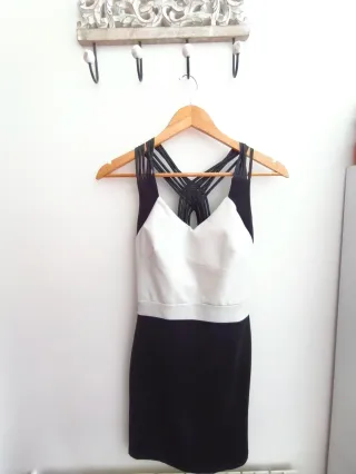 Vestido de fiesta blanco y negro