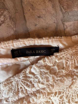 Shorts de encaje Zara beige