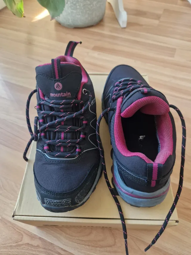 Botas Montaña Mujer Mountain Pro Waterproof