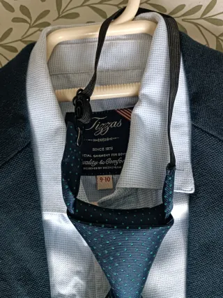 Conjunto Tizzas niño: blazer, camisa y corbata