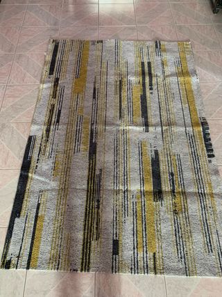 Tappeto moderno giallo e nero