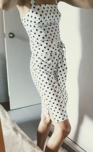 Vestido lunares lazo. Talla M~36.