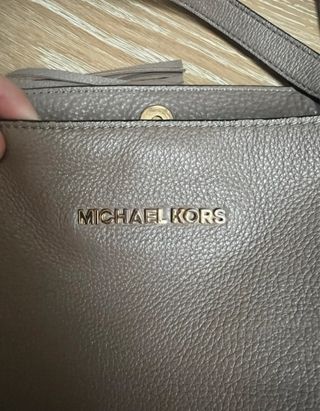 Bolso Michael Kors de piel color topo
