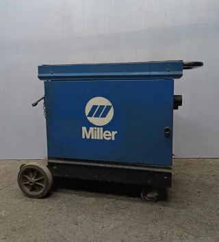 Maquina de soldar Miller COMPACTBLU 243