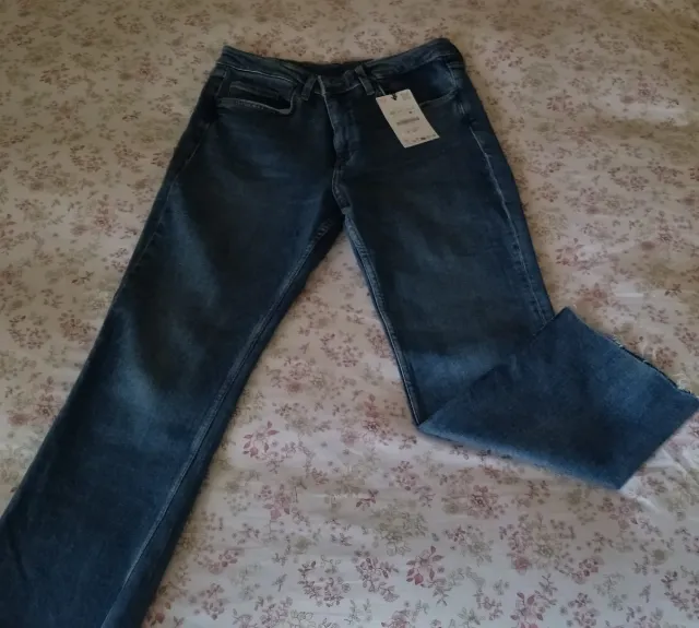 Vaqueros Zara chica talla 42