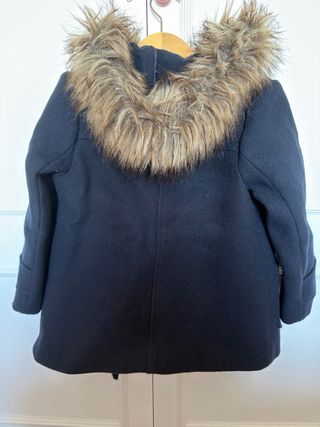 Parka de lana de Zara talla 4 años