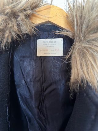 Parka de lana de Zara talla 4 años