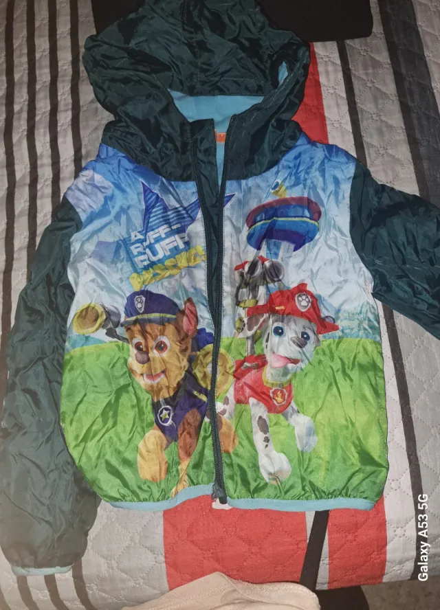 Impermeable Patrulla Canina