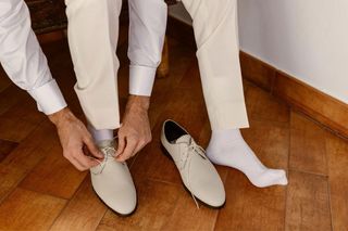 Traje de novio blanco Manuel Ruiz