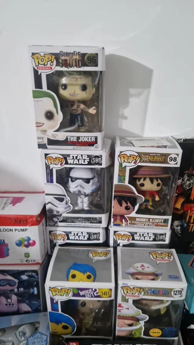 Se vende palet de jugete