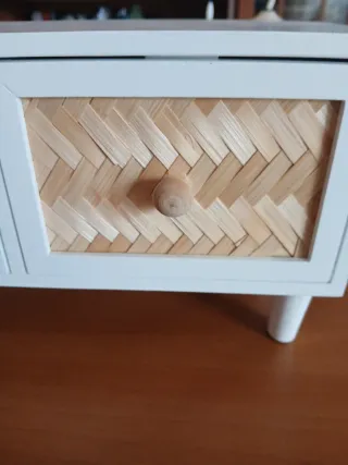 Mini cassettiera con cassetti in bambù