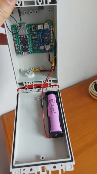 Nodo solar autónomo Meshtastic