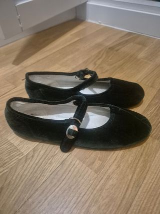 Merceditas terciopelo verde niña