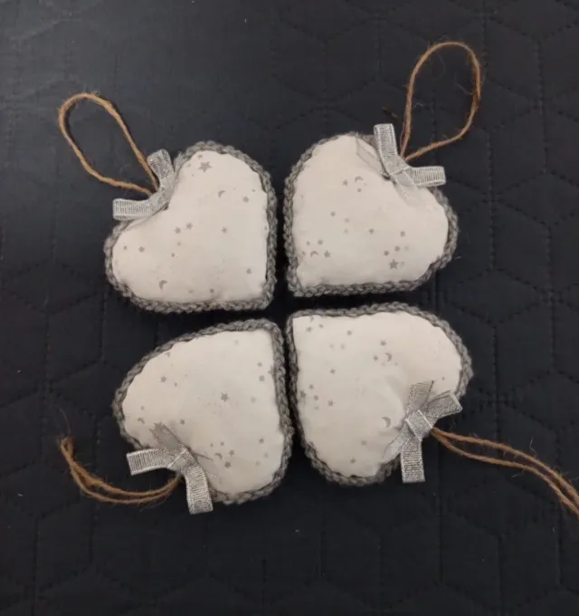 4 Corazones de Tela Decorativos árbol de Navidad