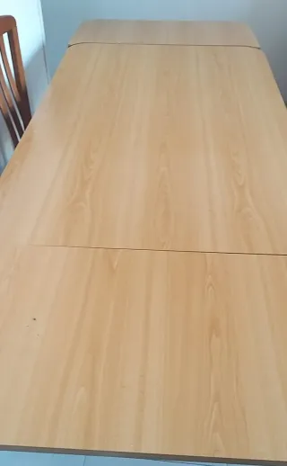 Mesa comedor extensible. En Lo Pagán