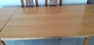 Mesa comedor extensible. En Lo Pagán