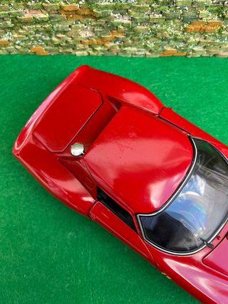 Ferrari 250 GTO/LM – Escala 1:18