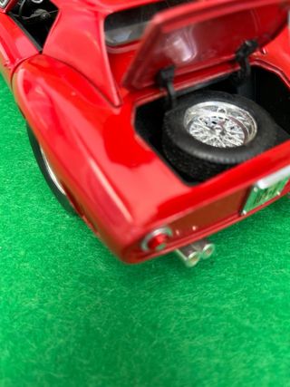 Ferrari 250 GTO/LM – Escala 1:18
