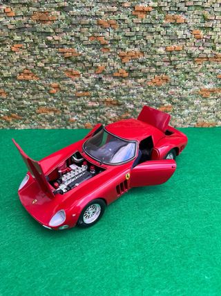 Ferrari 250 GTO/LM – Escala 1:18