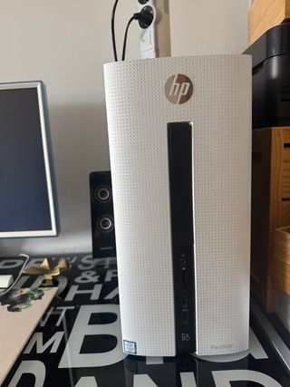 Ordenador HP Blanco y Negro