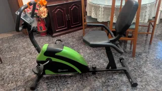 Bicicleta Estática Reclinada Klarfit