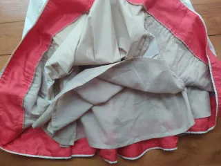 Falda Hoss Homeless con cinturón