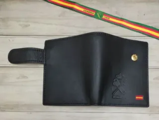 CARTERA MONEDERO EN PIEL "G. CIVIL" + REGALO PULSE