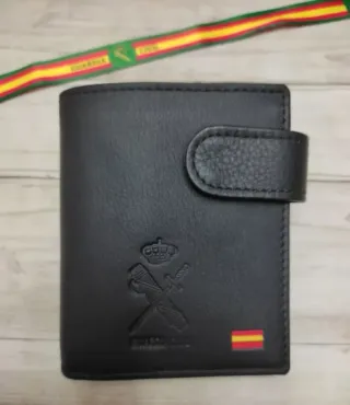 CARTERA MONEDERO EN PIEL "G. CIVIL" + REGALO PULSE