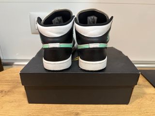 Zapatillas Air Jordan 1 Mid Blanco/Verde/Negro