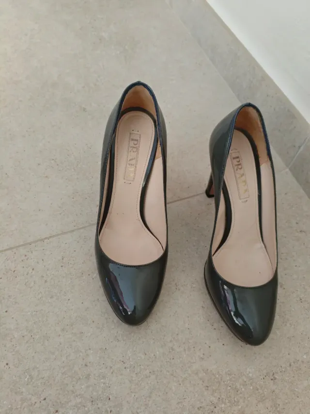 Zapatos de tacón verde grisáceo charol Tacón 10cm