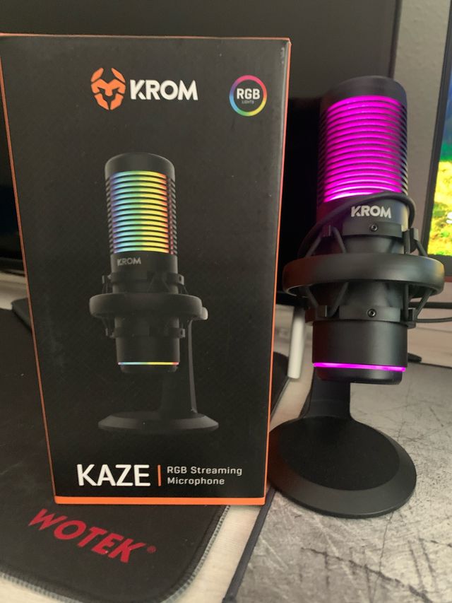 Micrófono Krom Kaze RGB Streaming