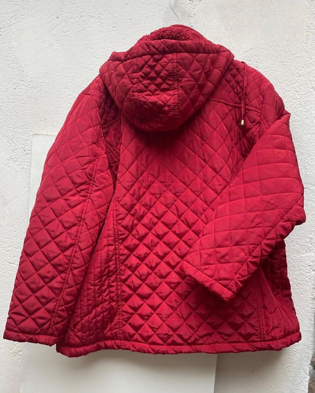 Abrigo acolchado rojo talla XXXL
