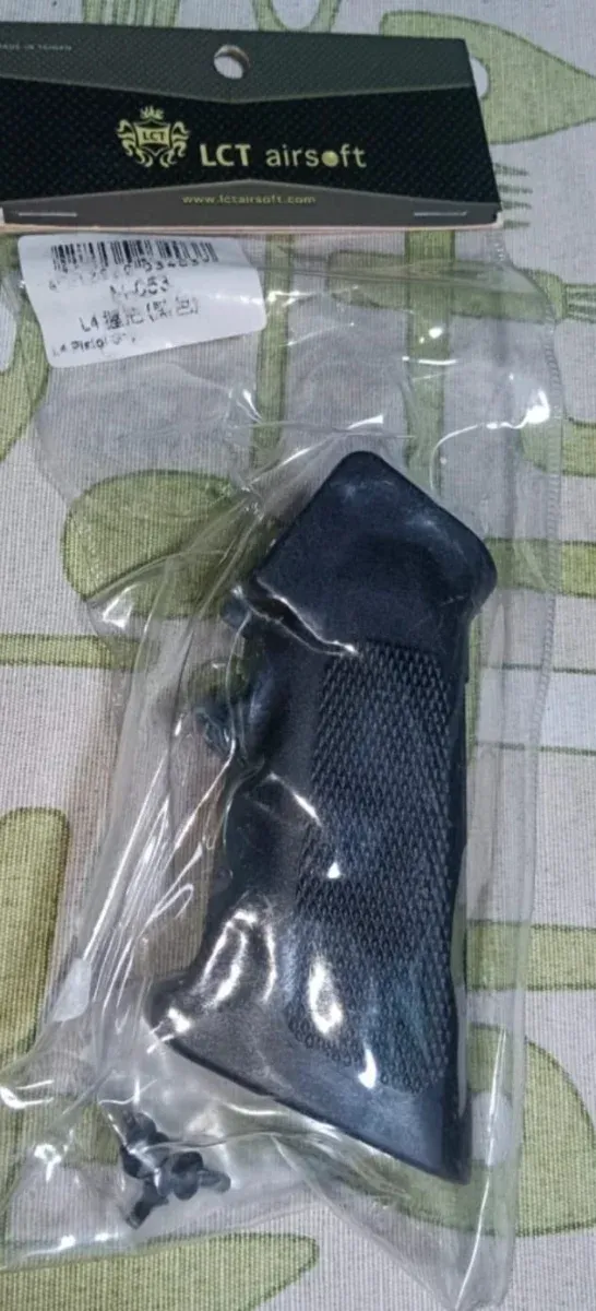 Pistolete M4 LCT airsoft