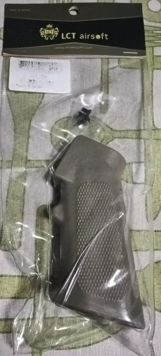 Pistolete M4 LCT airsoft