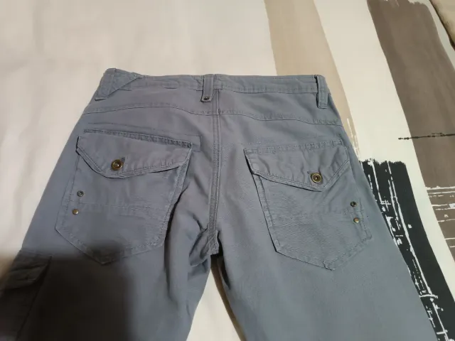Pantalón Zara Talla 38 Gris
